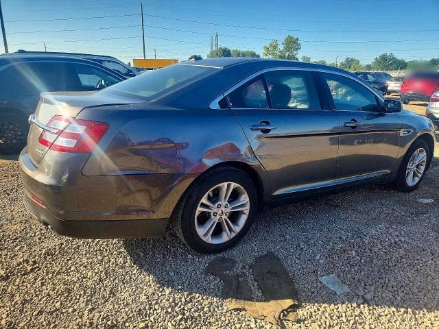 2018 FORD TAURUS SEL 3