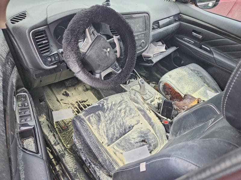 2018 MITSUBISHI OUTLANDER SE 8
