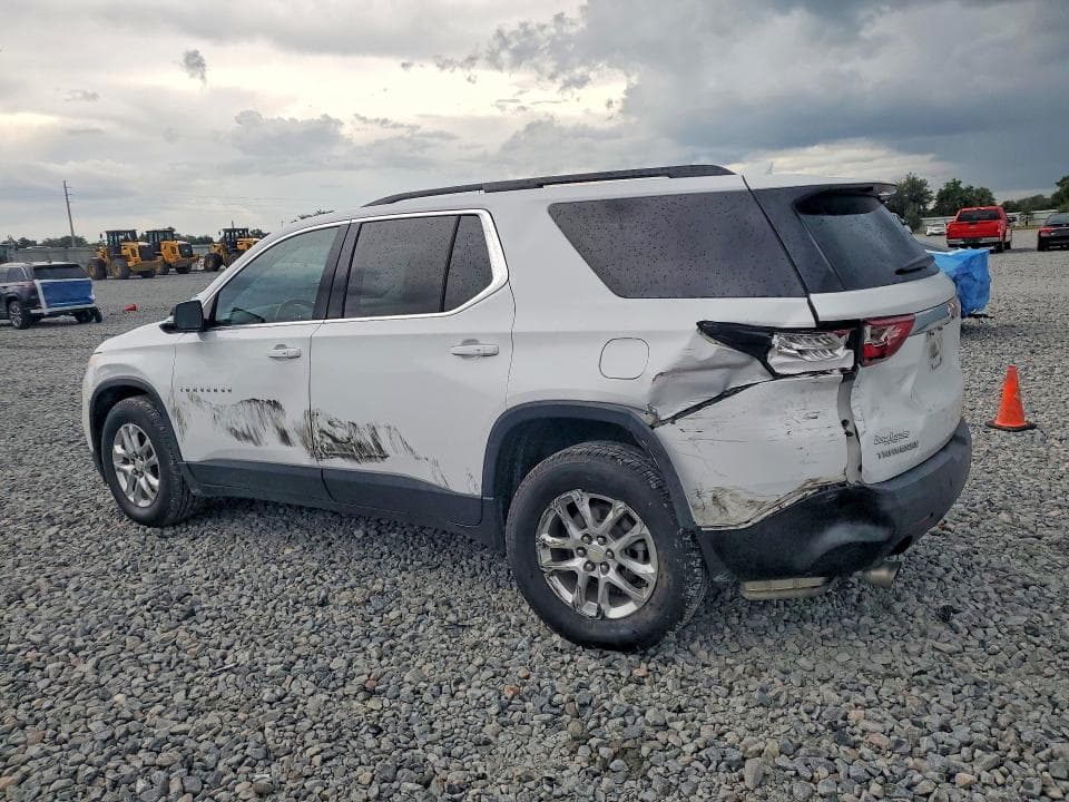 2021 CHEVROLET TRAVERSE LT 2