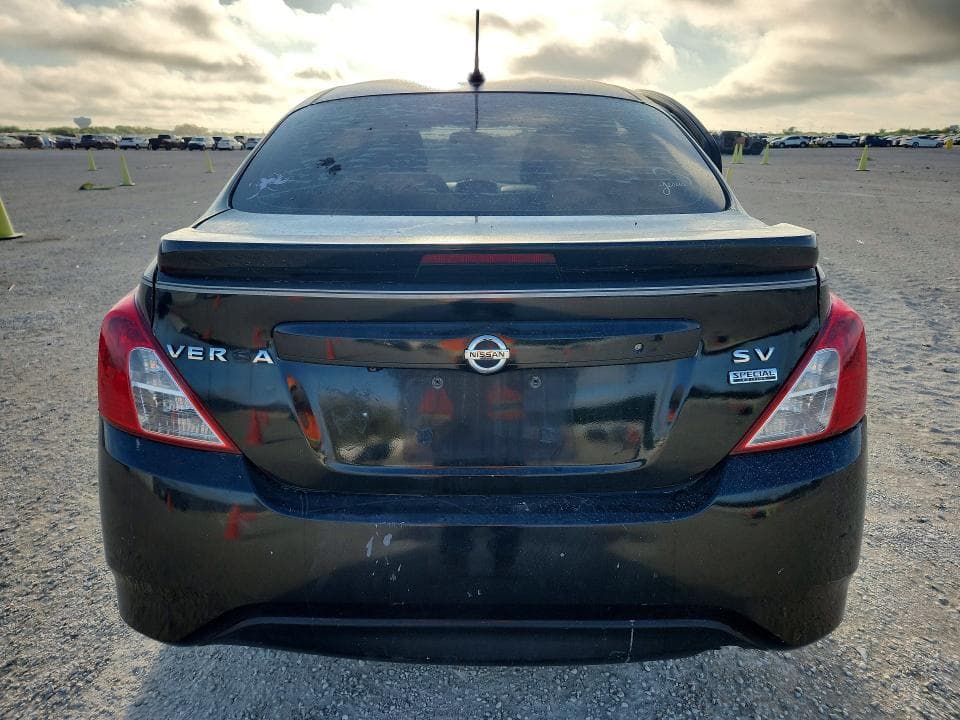 2017 NISSAN VERSA 1.6 S 6