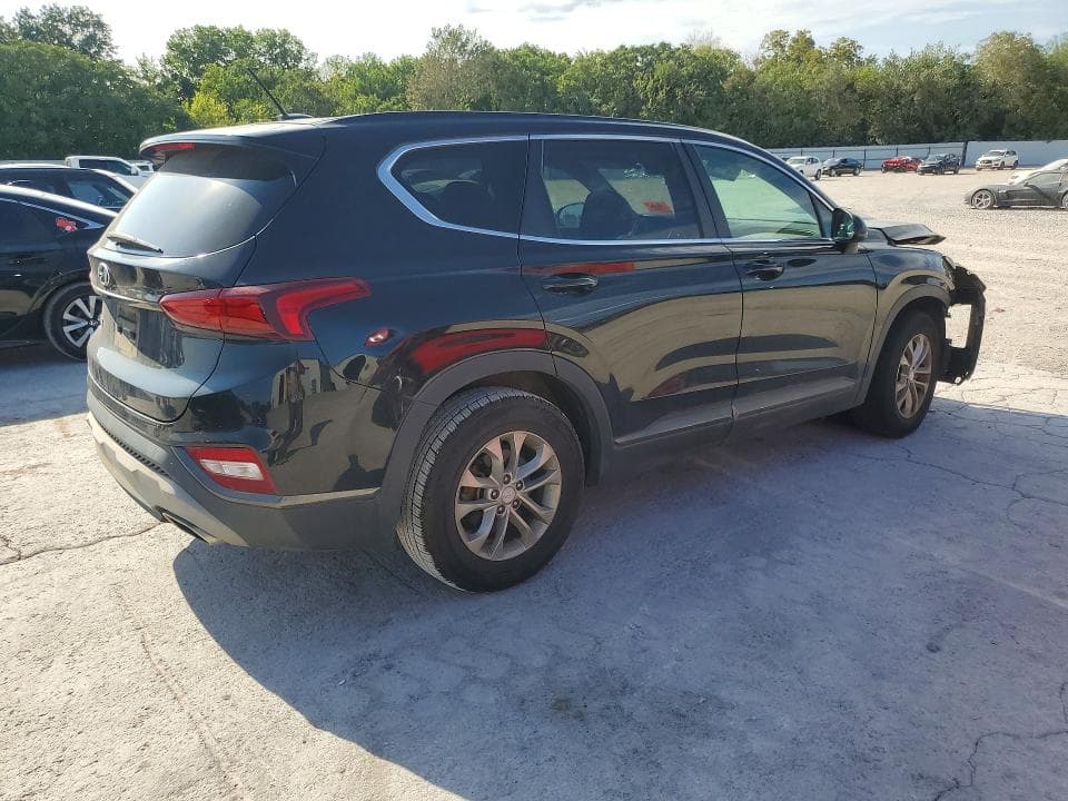 2019 HYUNDAI SANTA FE SE 3