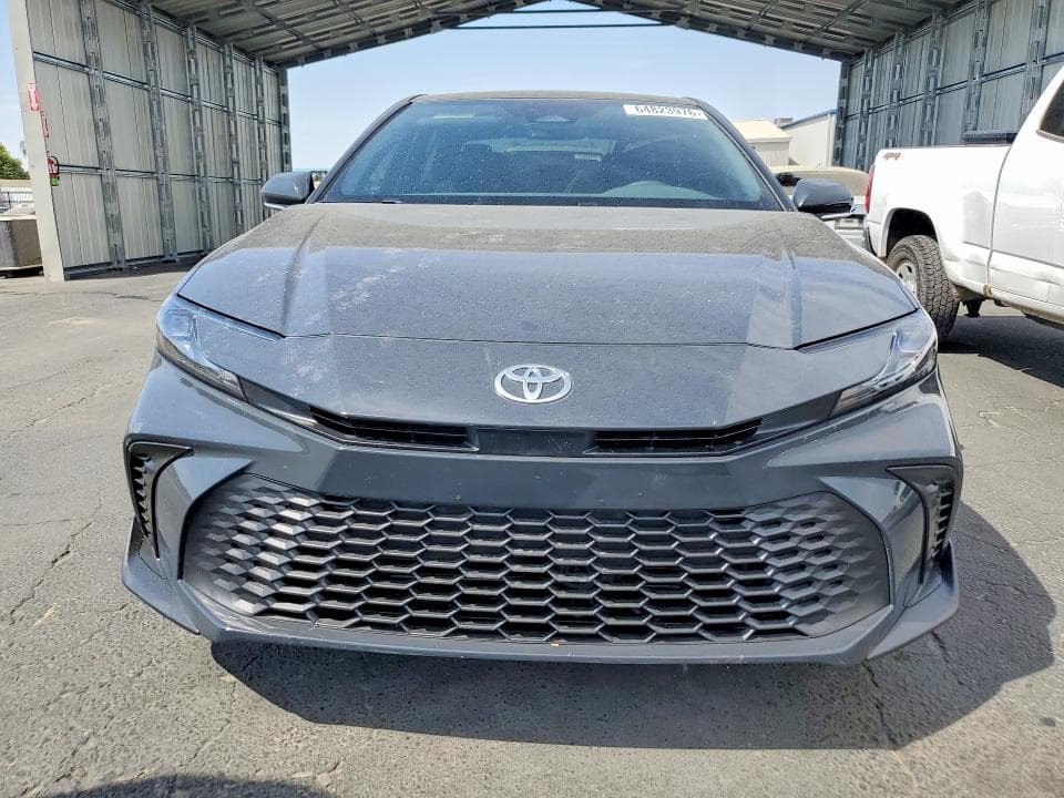 2026 TOYOTA CAMRY SE 5