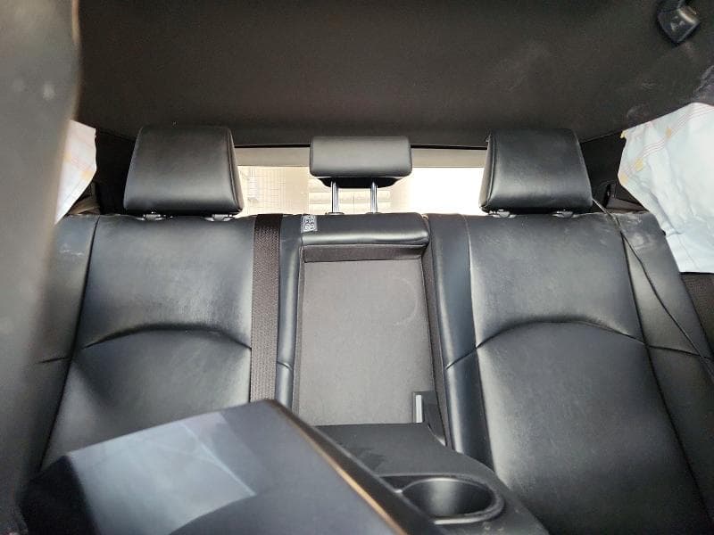 2021 LEXUS UX 200 10