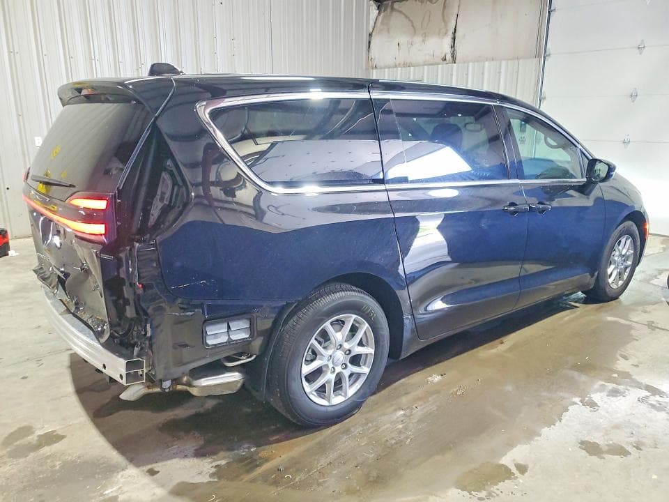 2027 CHRYSLER PACIFICA SELECT 3