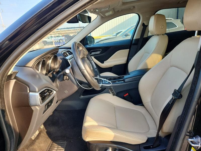 2020 JAGUAR F-PACE PREMIUM 7