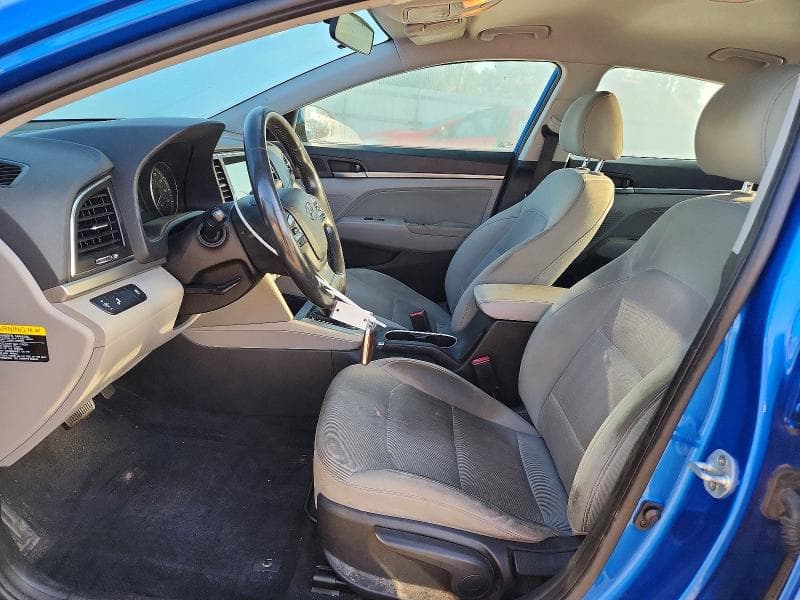 2017 HYUNDAI ELANTRA SE 7