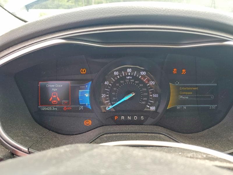 2019 FORD FUSION SE 9