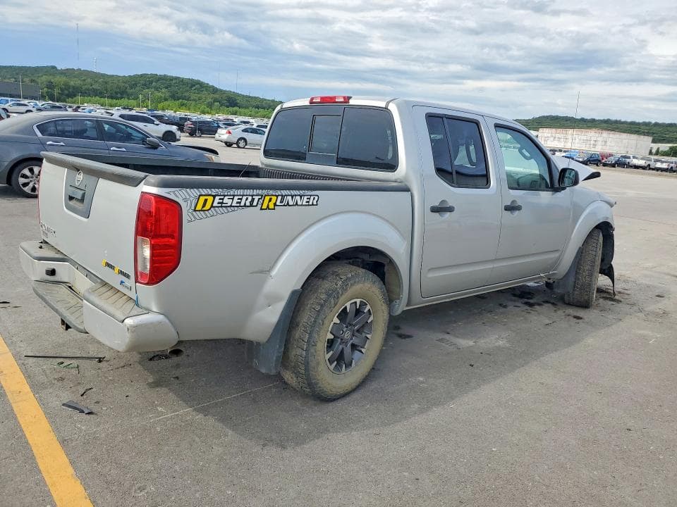 2019 NISSAN FRONTIER DESERT RUNNER 3