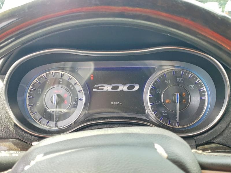 2017 CHRYSLER 300C 9