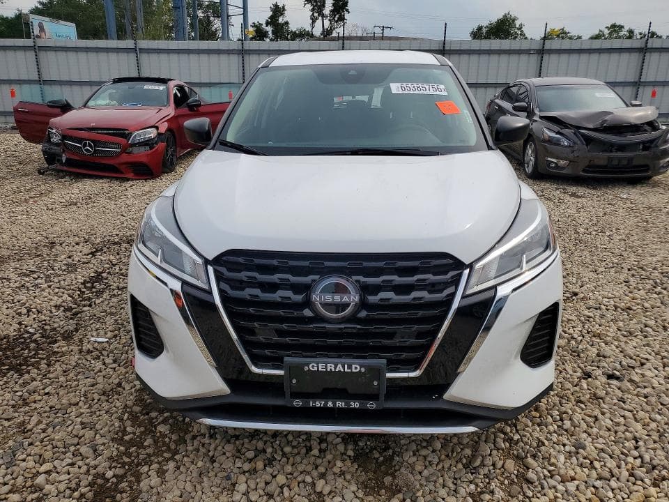 2023 NISSAN KICKS S 5