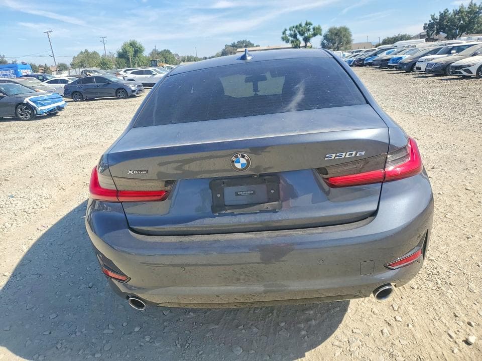 2021 BMW 330XE 6