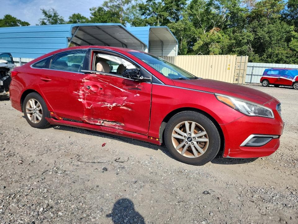 2017 HYUNDAI SONATA SE 4