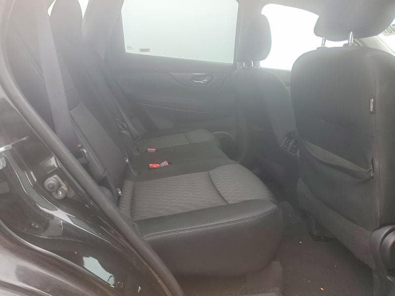 2018 NISSAN ROGUE S 10