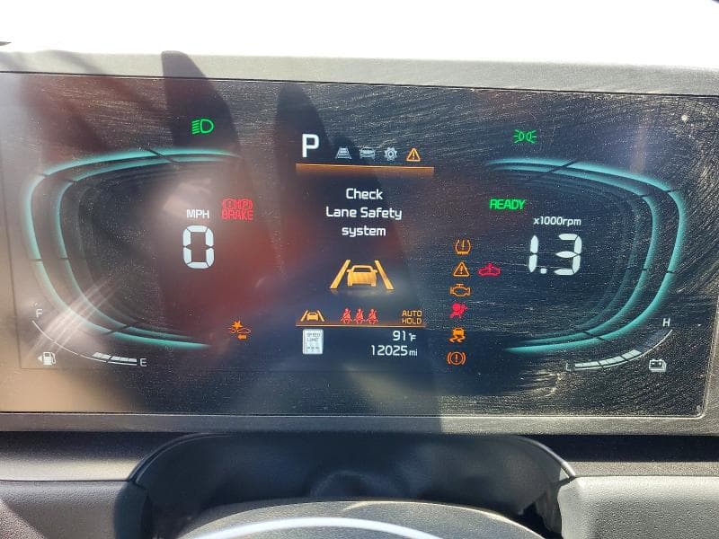 2026 KIA NIRO LX 9