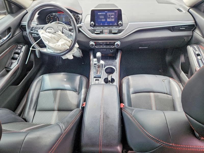 2023 NISSAN ALTIMA SR 8