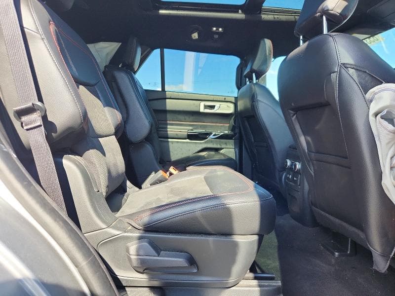 2022 FORD EXPLORER ST-LINE 11