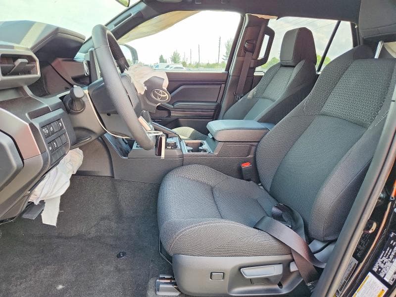 2026 TOYOTA 4RUNNER SR5 7