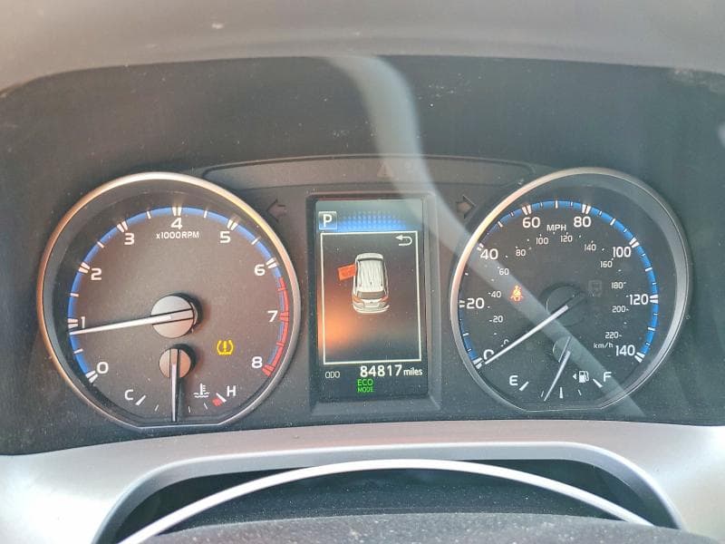 2018 TOYOTA RAV4 LE 9