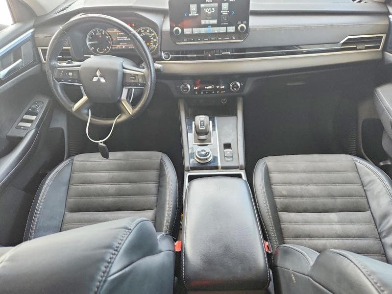 2022 MITSUBISHI OUTLANDER SE 8