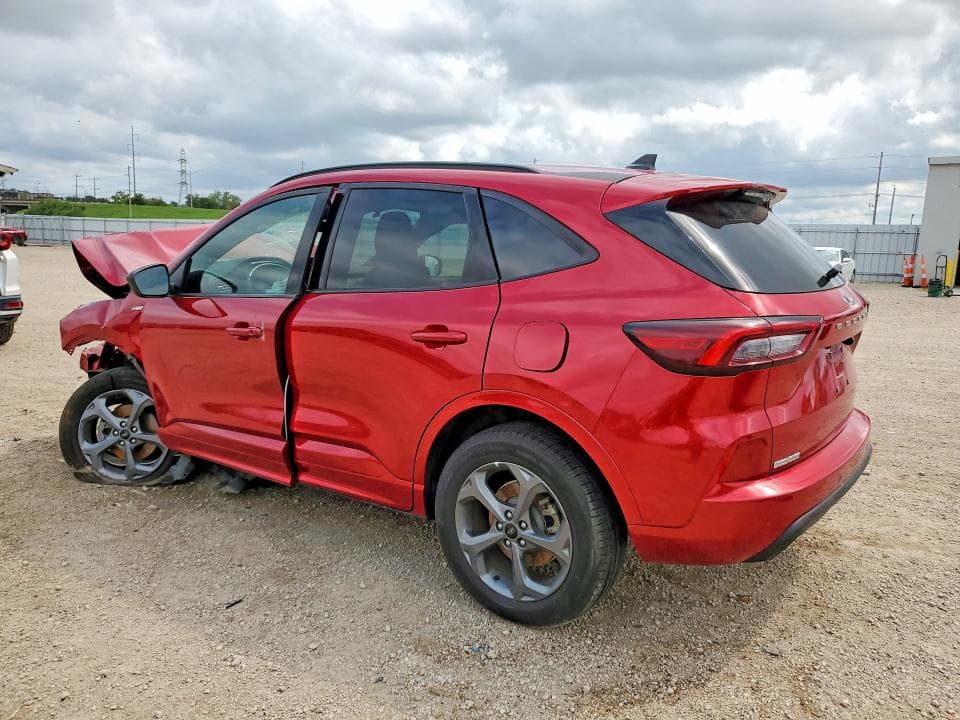 2024 FORD ESCAPE ST LINE 2