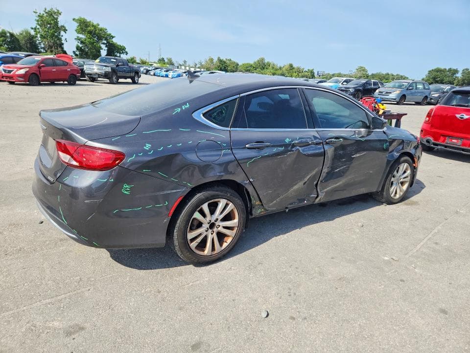 2017 CHRYSLER 200 LIMITED 3