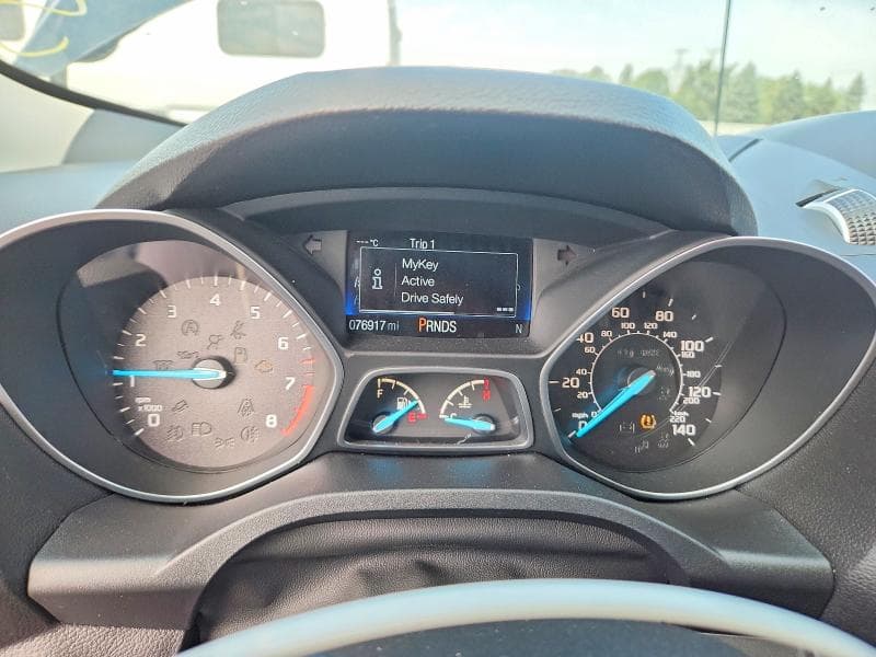2017 FORD ESCAPE SE 9