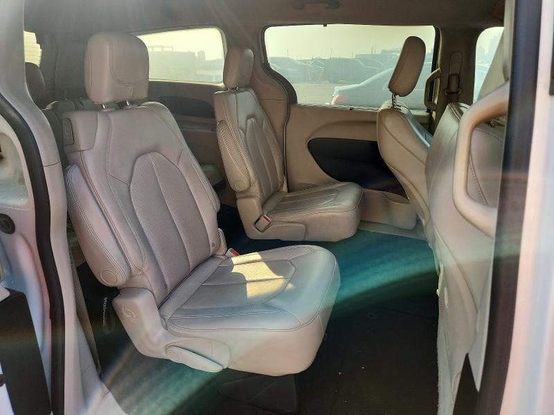 2021 CHRYSLER VOYAGER LXI 11