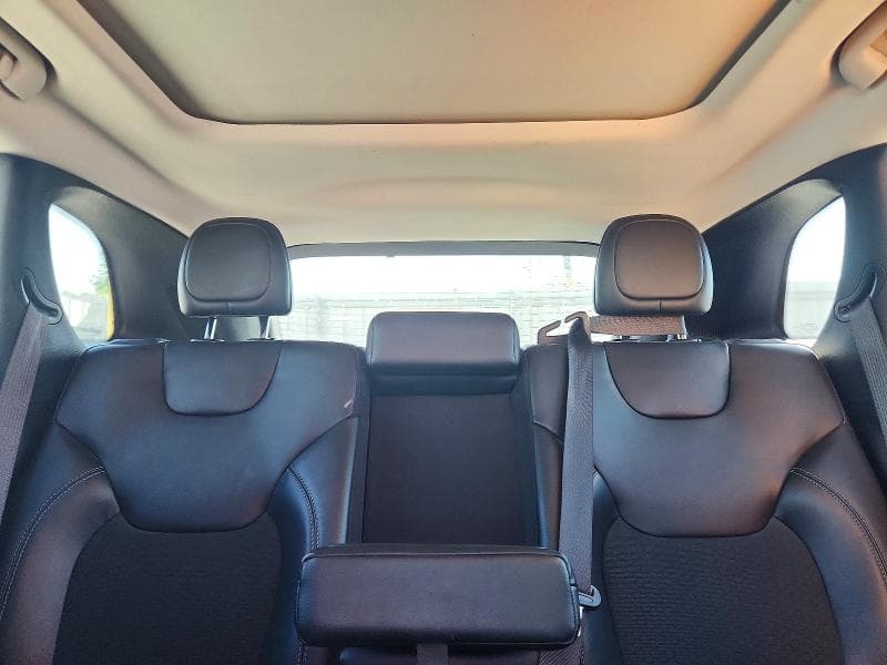 2021 JEEP CHEROKEE LATITUDE PLUS 10