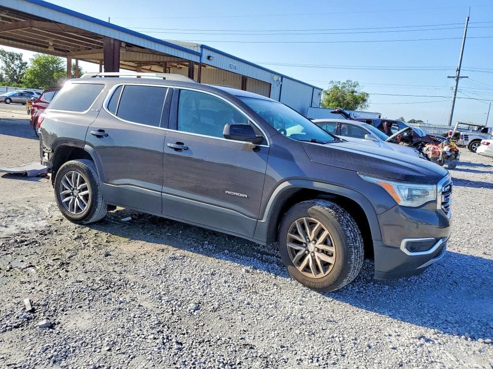2017 GMC ACADIA SLE 4