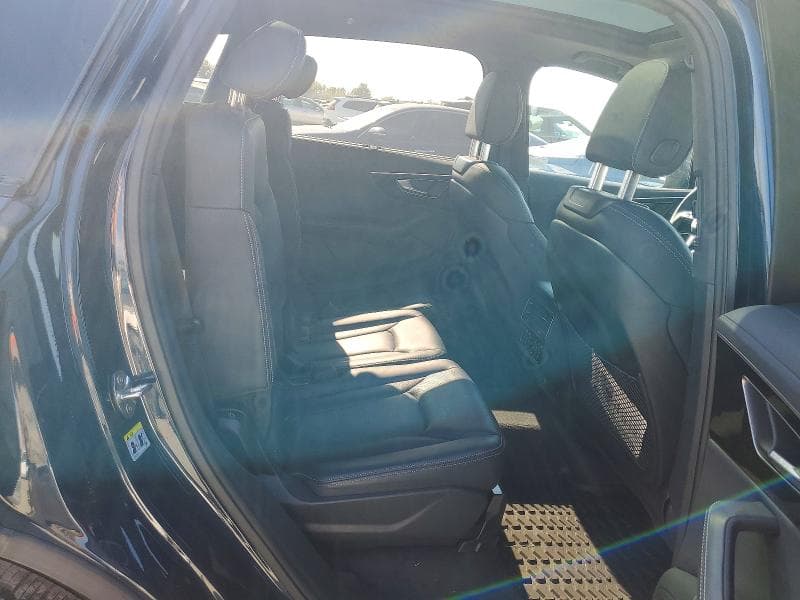 2025 AUDI Q7 PRESTIGE 10