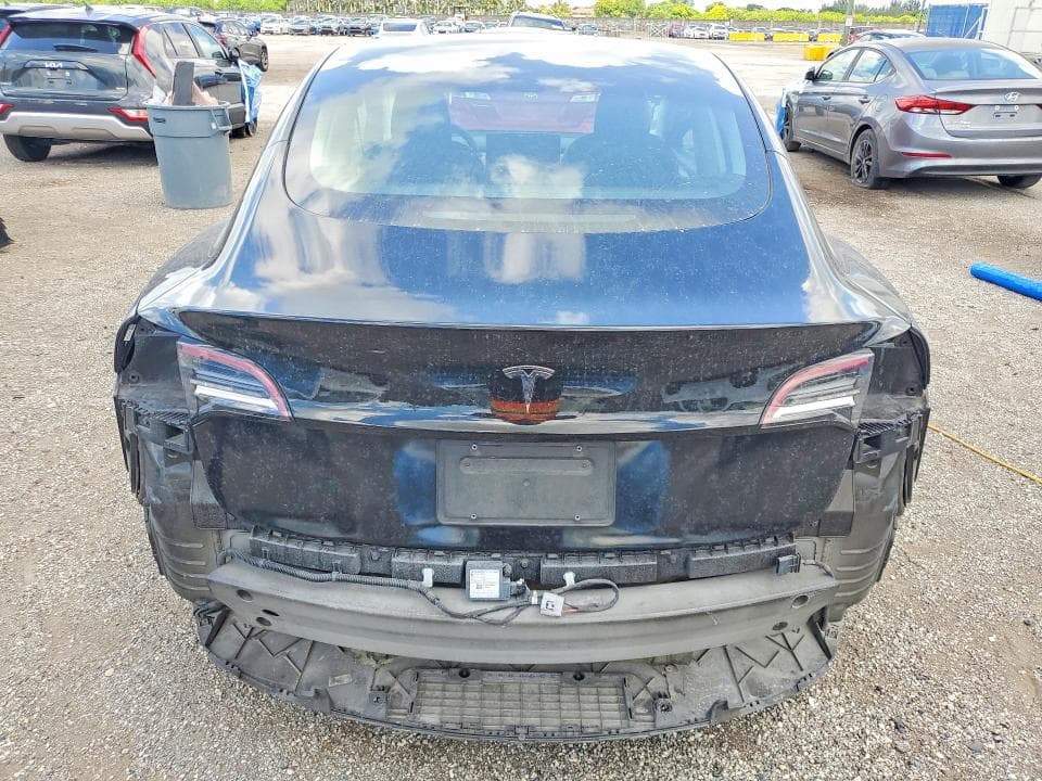 2022 TESLA MODEL 3 6
