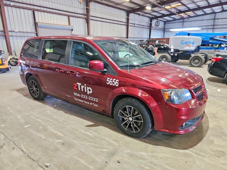2019 DODGE GRAND CARAVAN GT 4