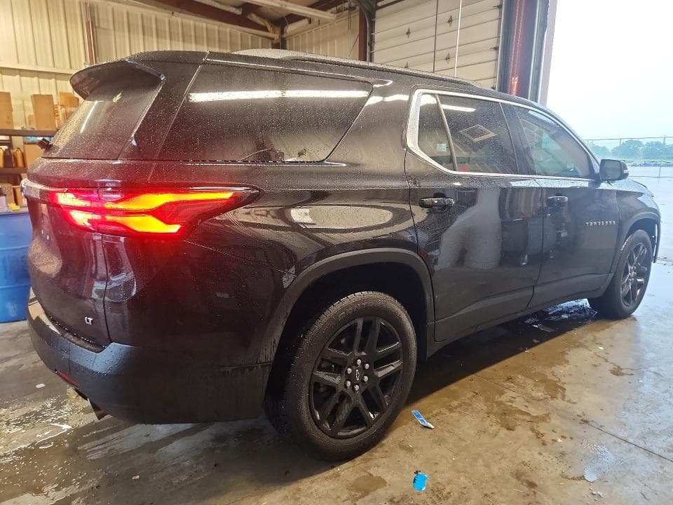 2022 CHEVROLET TRAVERSE LT 3