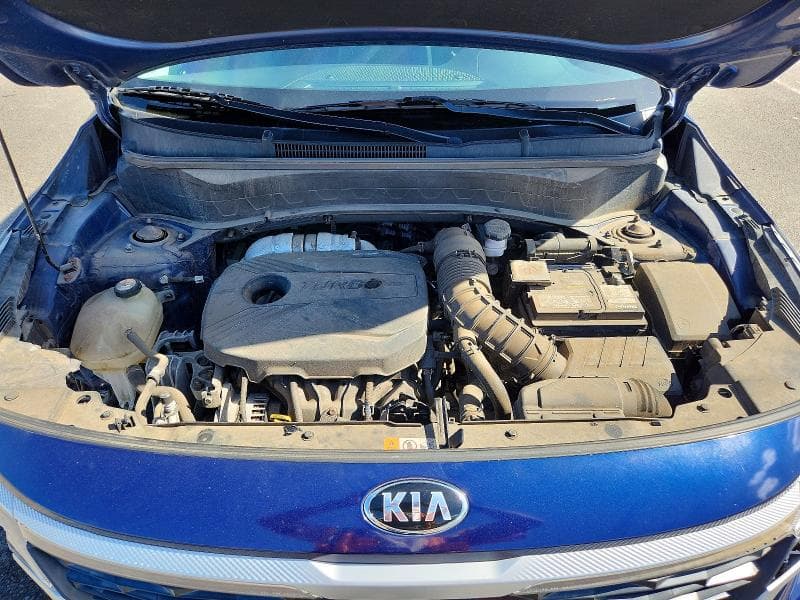 2021 KIA SELTOS S 12