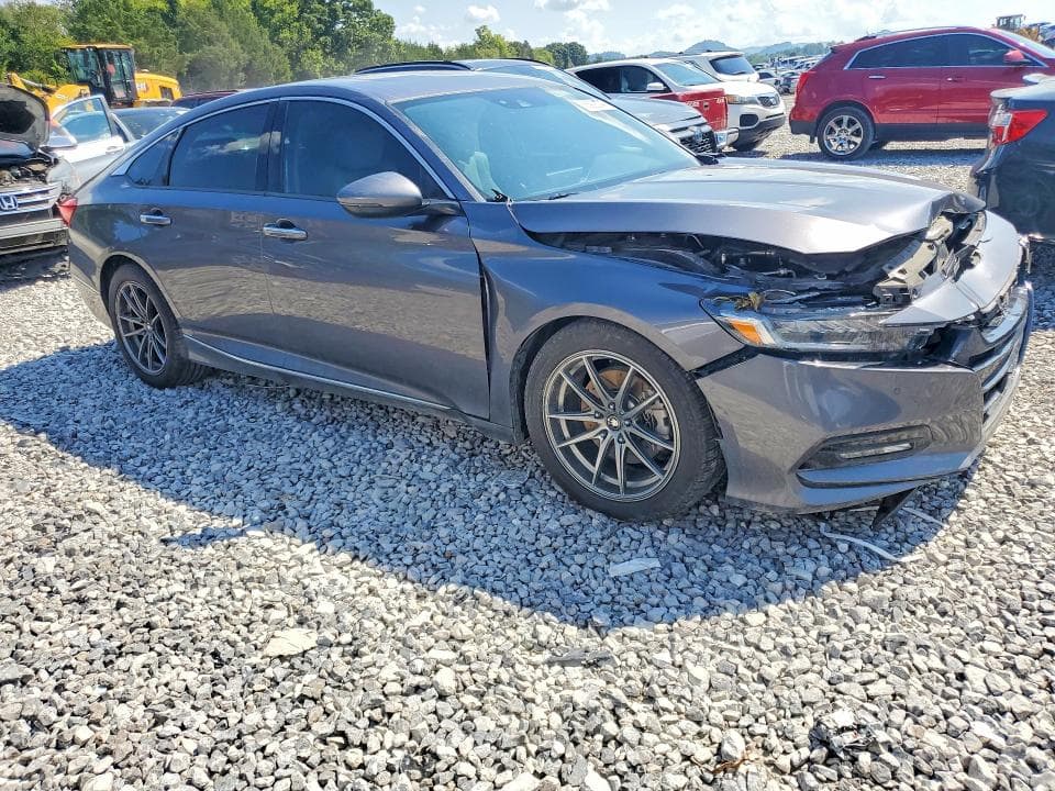 2018 HONDA ACCORD TOURING 4