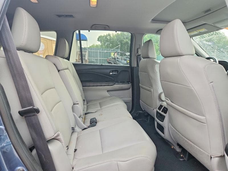 2022 HONDA PILOT SE 11