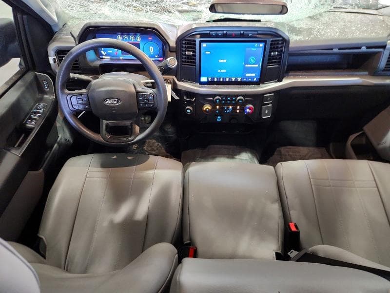 2024 FORD F150 XL 8