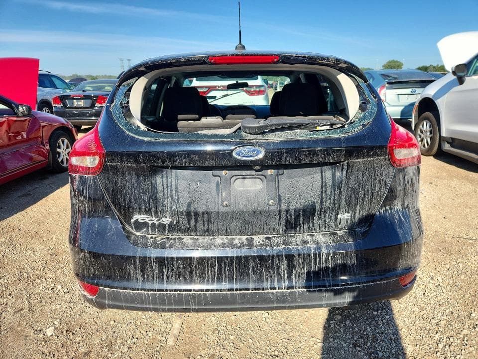 2017 FORD FOCUS SE 6