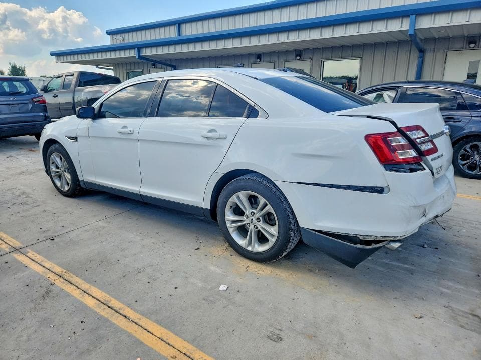 2017 FORD TAURUS SE 2