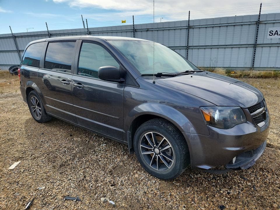 2017 DODGE GRAND CARAVAN SE 4
