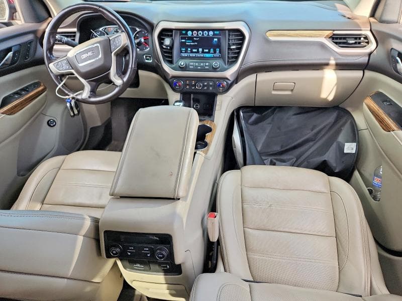 2019 GMC ACADIA DENALI 8