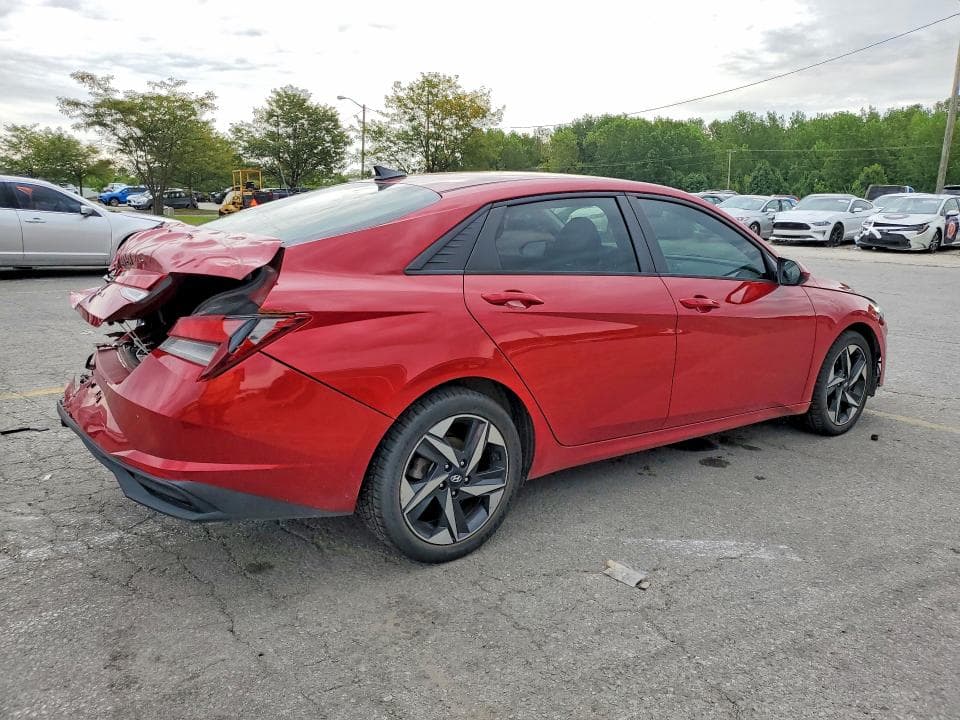 2023 HYUNDAI ELANTRA SEL 3