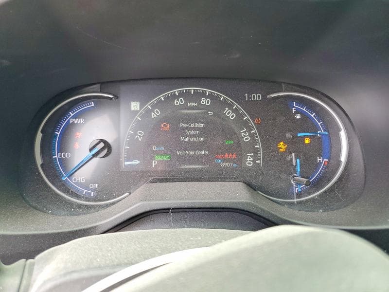 2024 TOYOTA RAV4 HYBRID XLE 9