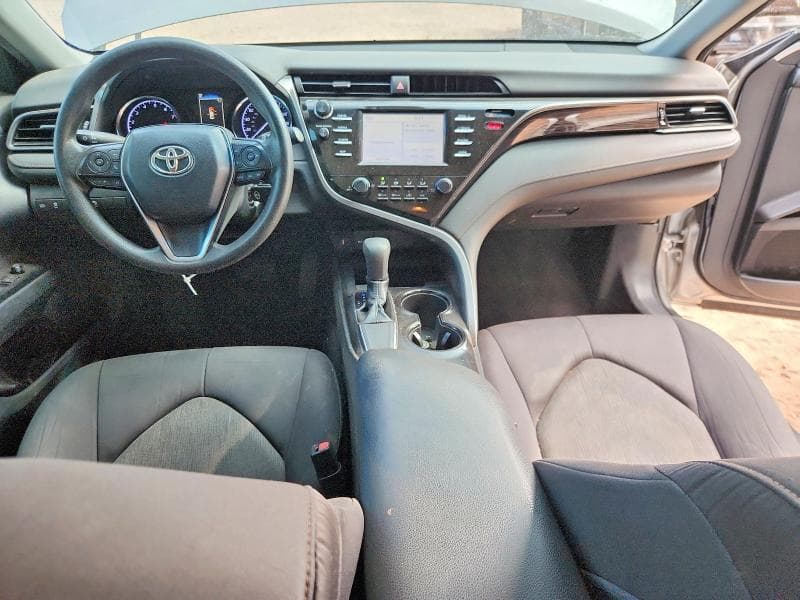 2019 TOYOTA CAMRY LE 8