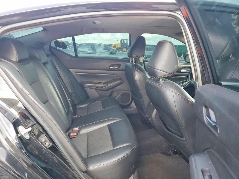 2019 NISSAN ALTIMA SR 10