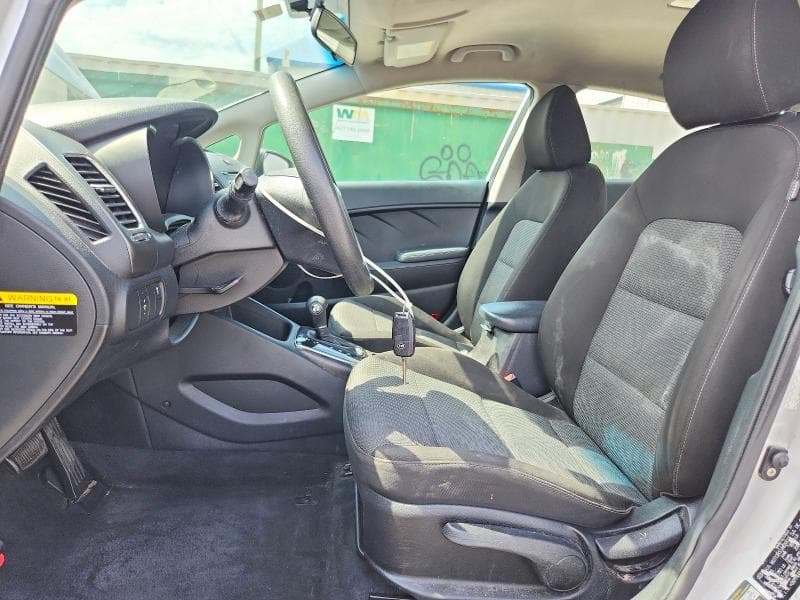 2017 KIA FORTE LX 7