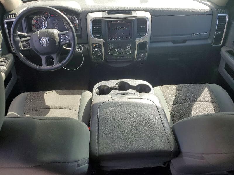 2019 RAM 1500 CLASSIC SLT 8