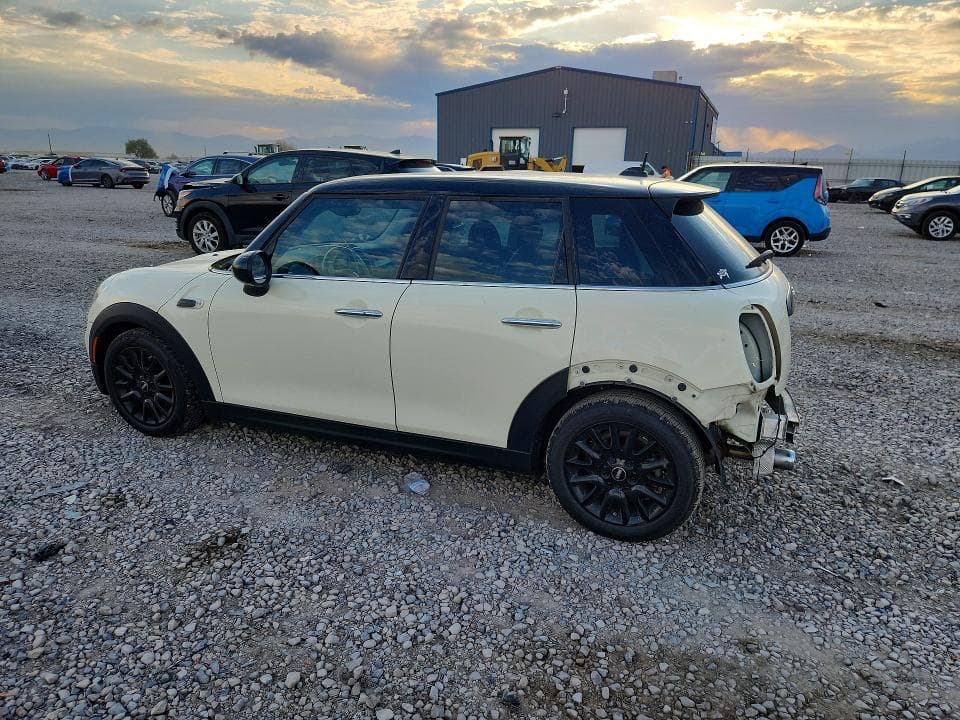 2019 MINI COOPER 2