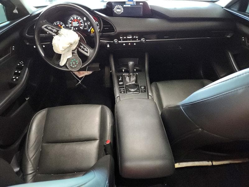 2023 MAZDA 3 SELECT 8