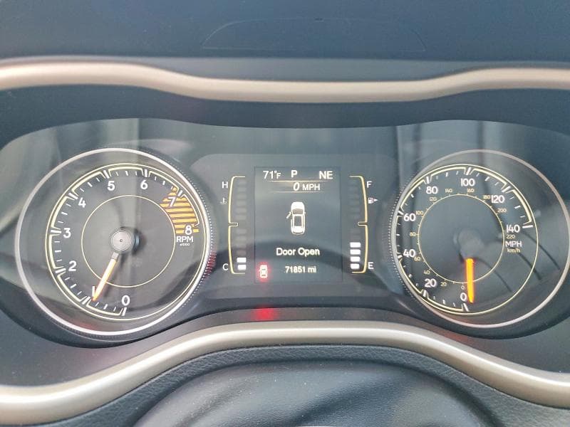 2017 JEEP CHEROKEE LATITUDE 9
